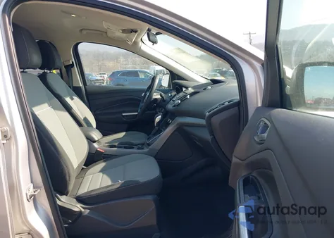 2014 Ford Escape Se z USA, uszkodzony, nr VIN 1FMCU9GX9EUA36581